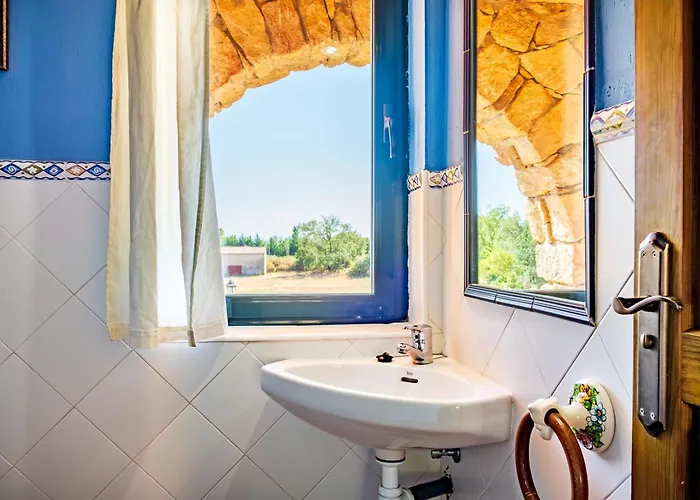 Amaltea 칸델레다